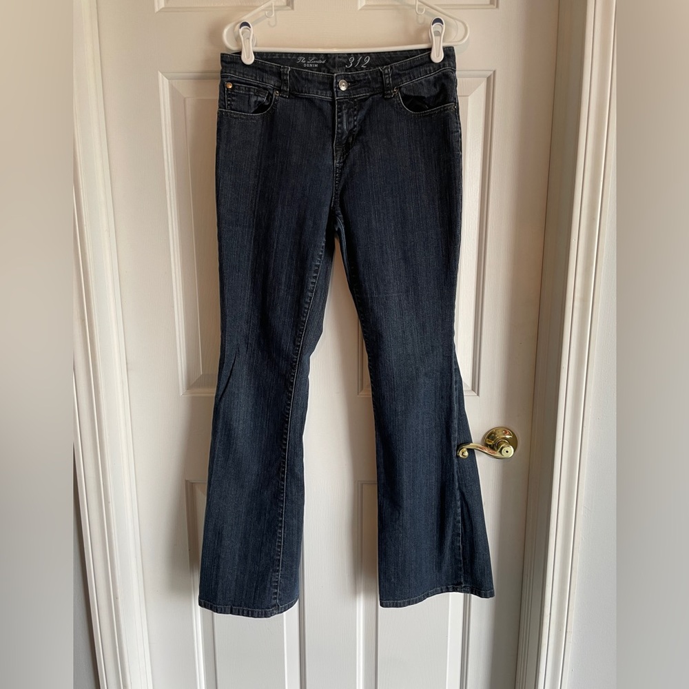 The Limited Denim 312. Size 8R.